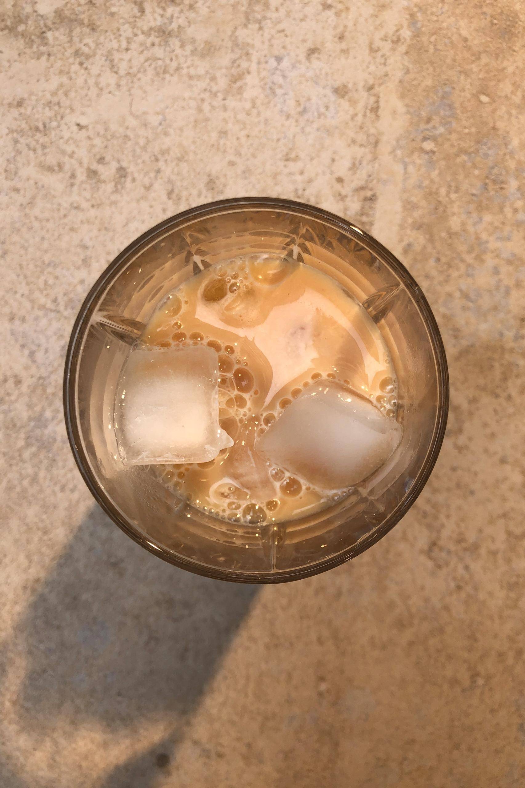 Iced Chai Masala - Indischer Gewürztee Rezept | Happy Plates