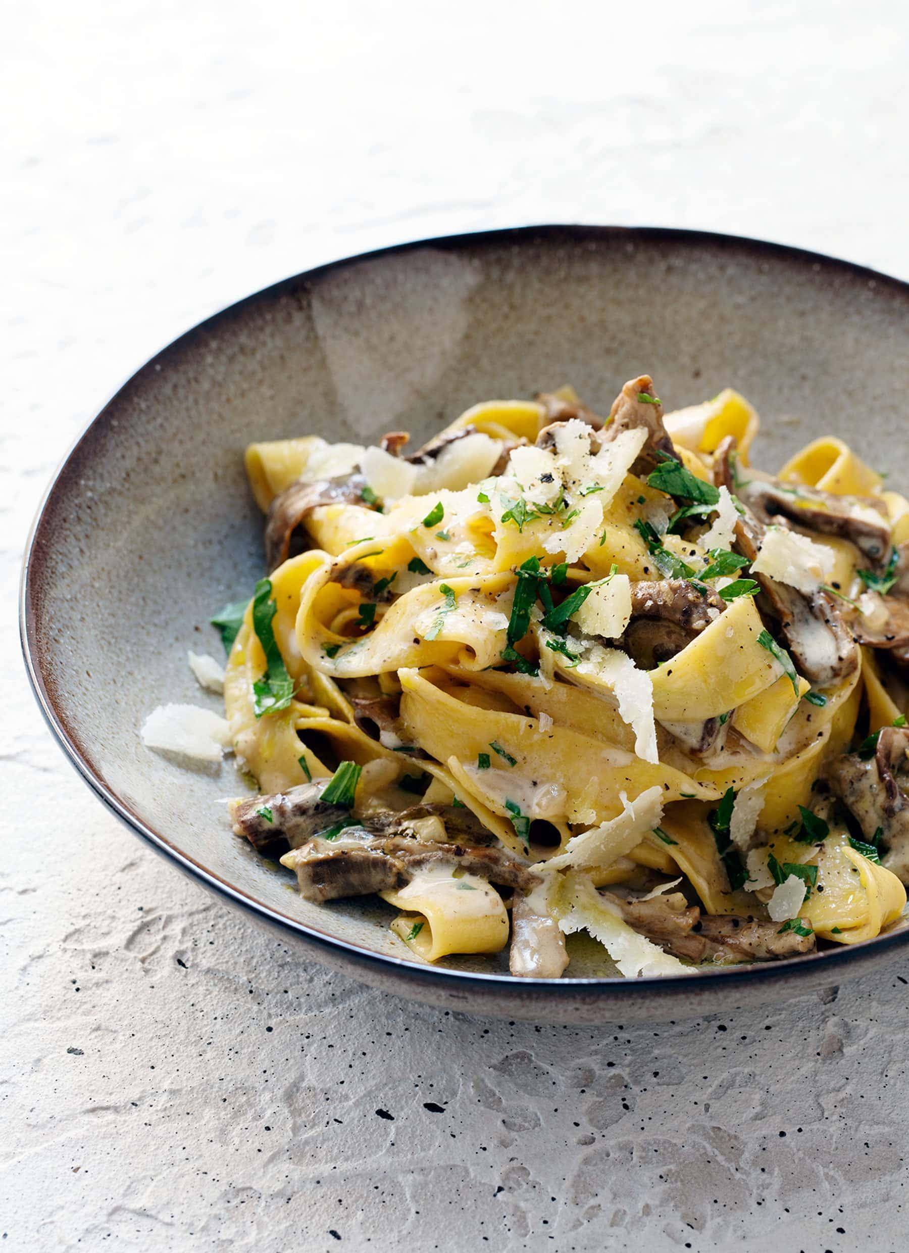 Pappardelle mit Steinpilzen und Trüffelöl Rezept | Happy Plates