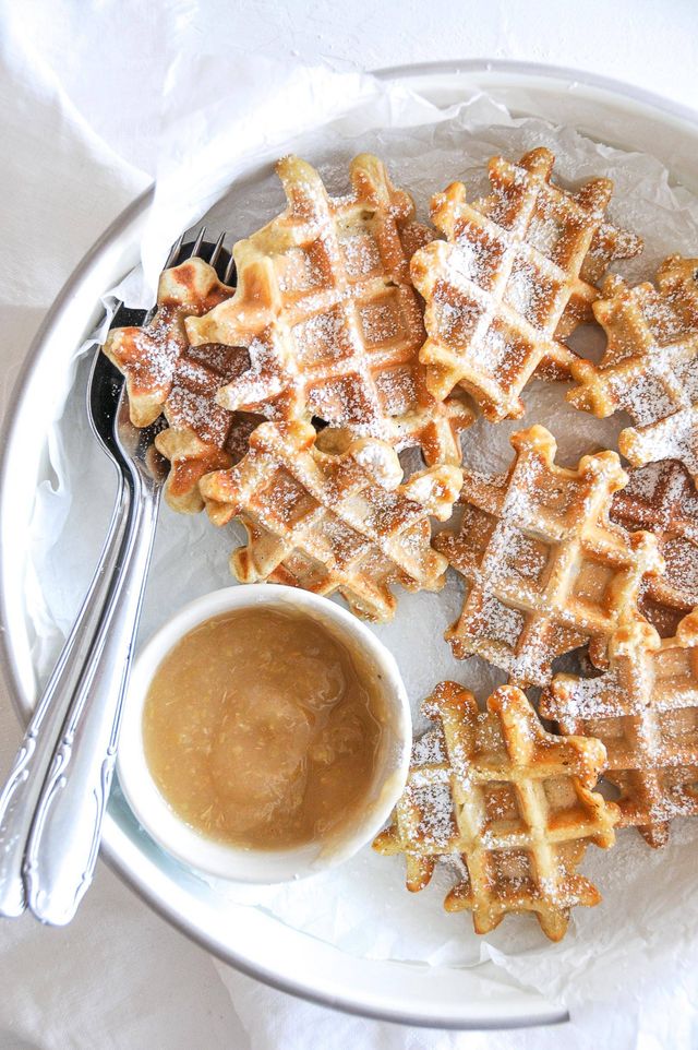 Waffeln mit Apfelmus ohne zusätzlichen Zucker Rezept | Happy Plates Waffeln mit Apfelmus ohne zusätzlichen Zucker Rezept | Happy Plates