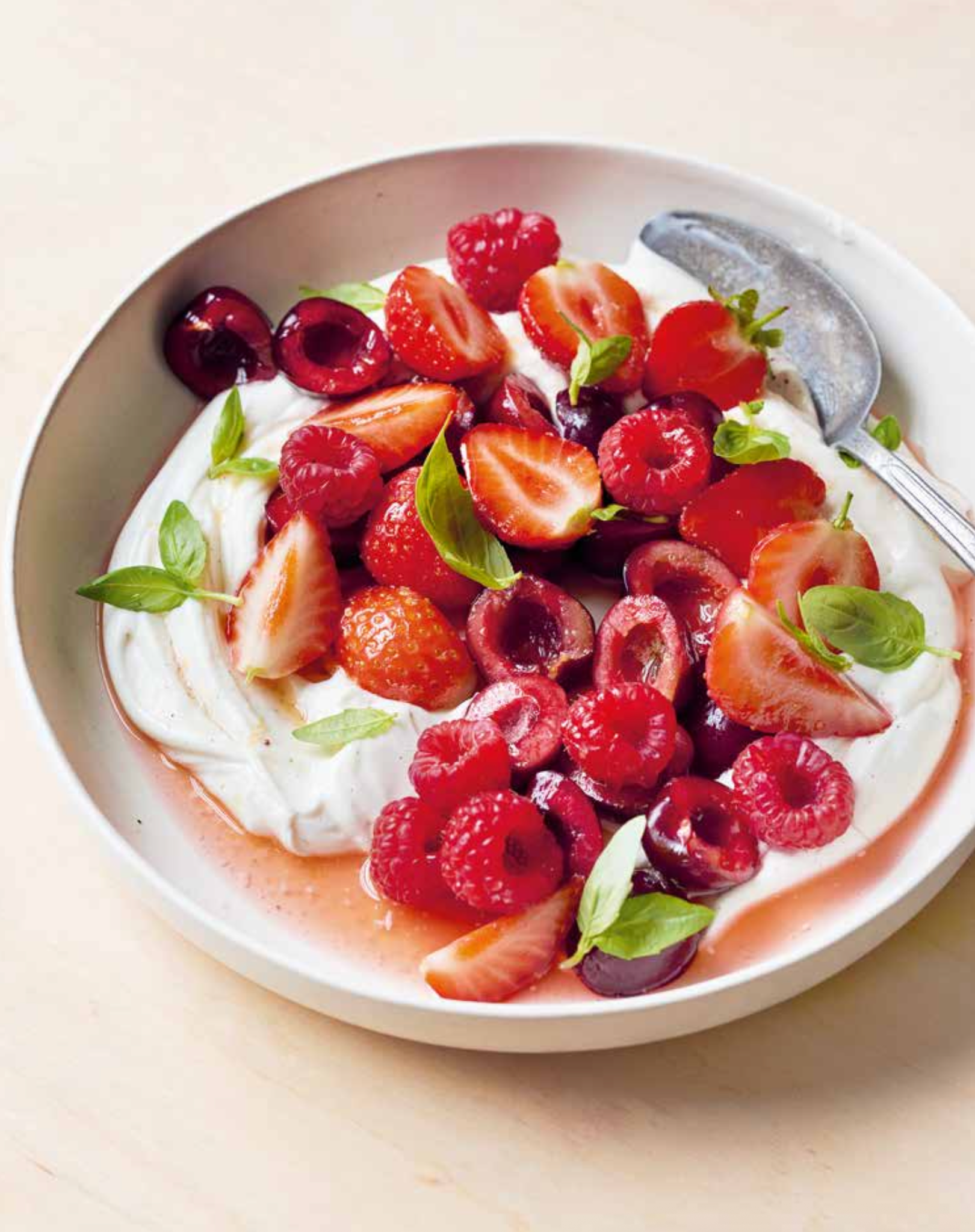 Sommerlicher Beeren-Salat
