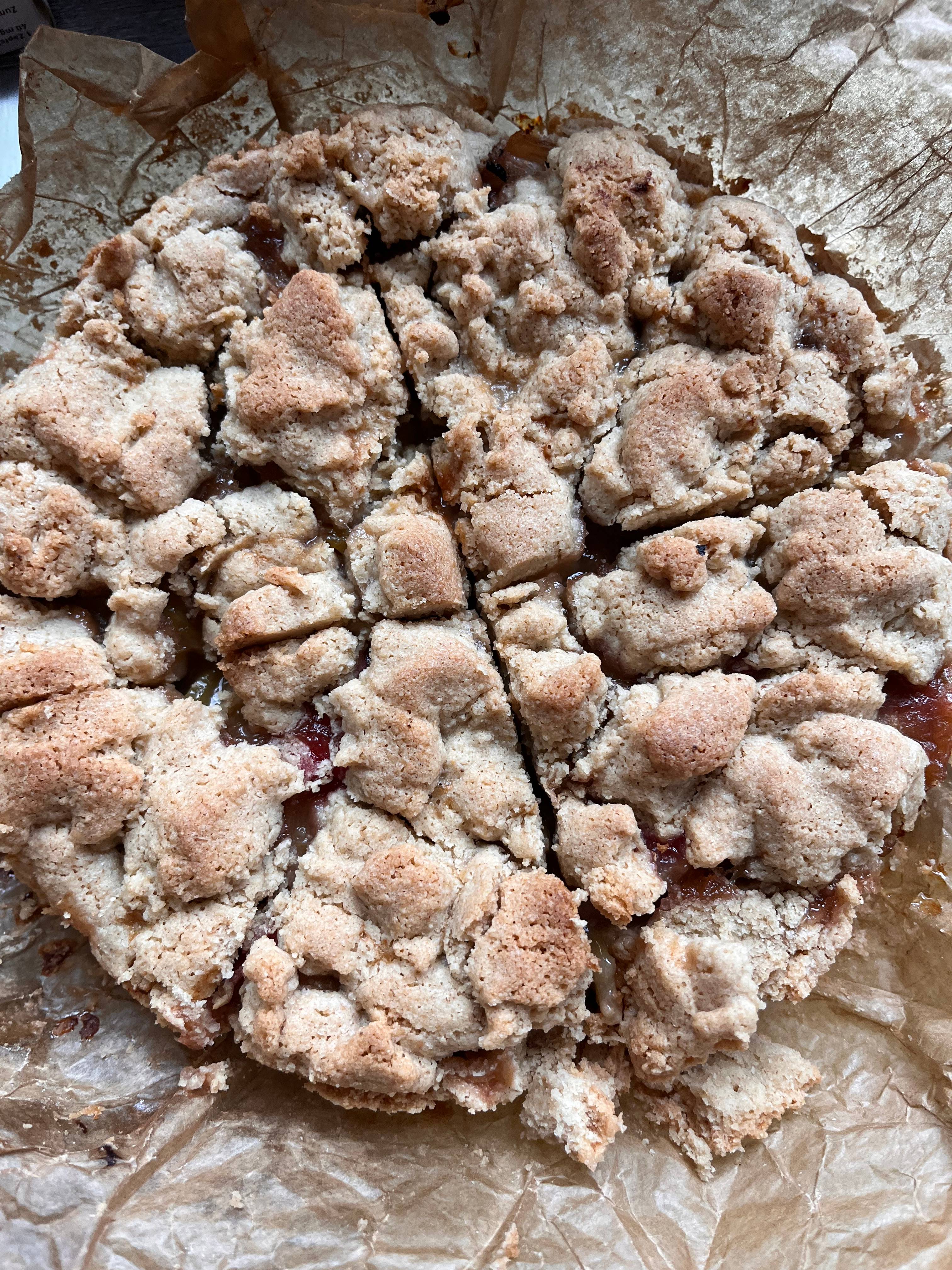 Rhabarber Streuselkuchen - vegan & glutenfrei